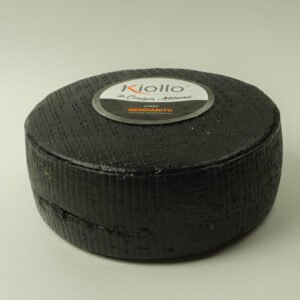 Alternative view of 1/2 Queso de Horma Reggianito Semi Estacionado