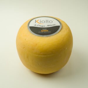 Alternative view of 1/2 Queso de Horma Sardo Semi Estacionado sin pintar