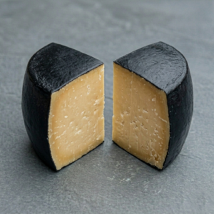 1/4 Queso de Horma Reggianito Semi Estacionado